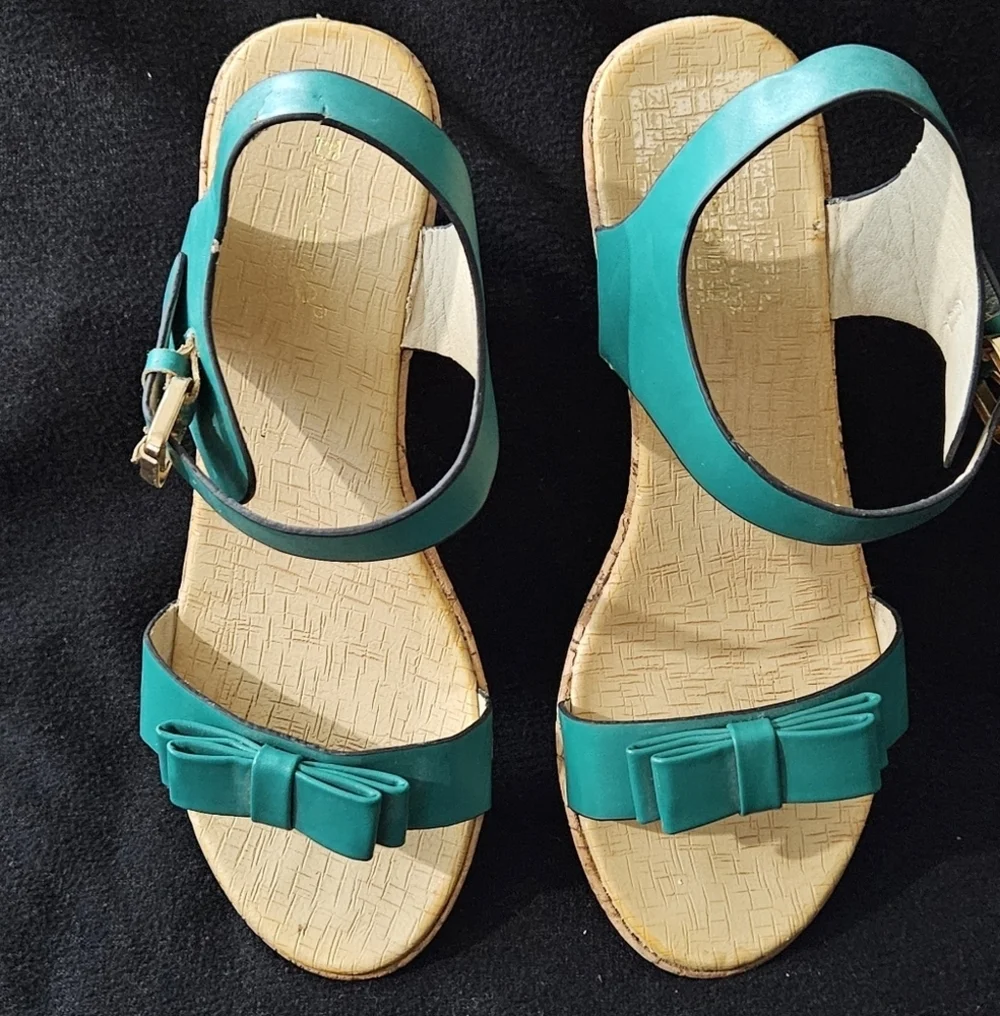 BAMBOO Teal Green Wedge Sandals with Cork Sole - Size 5.5